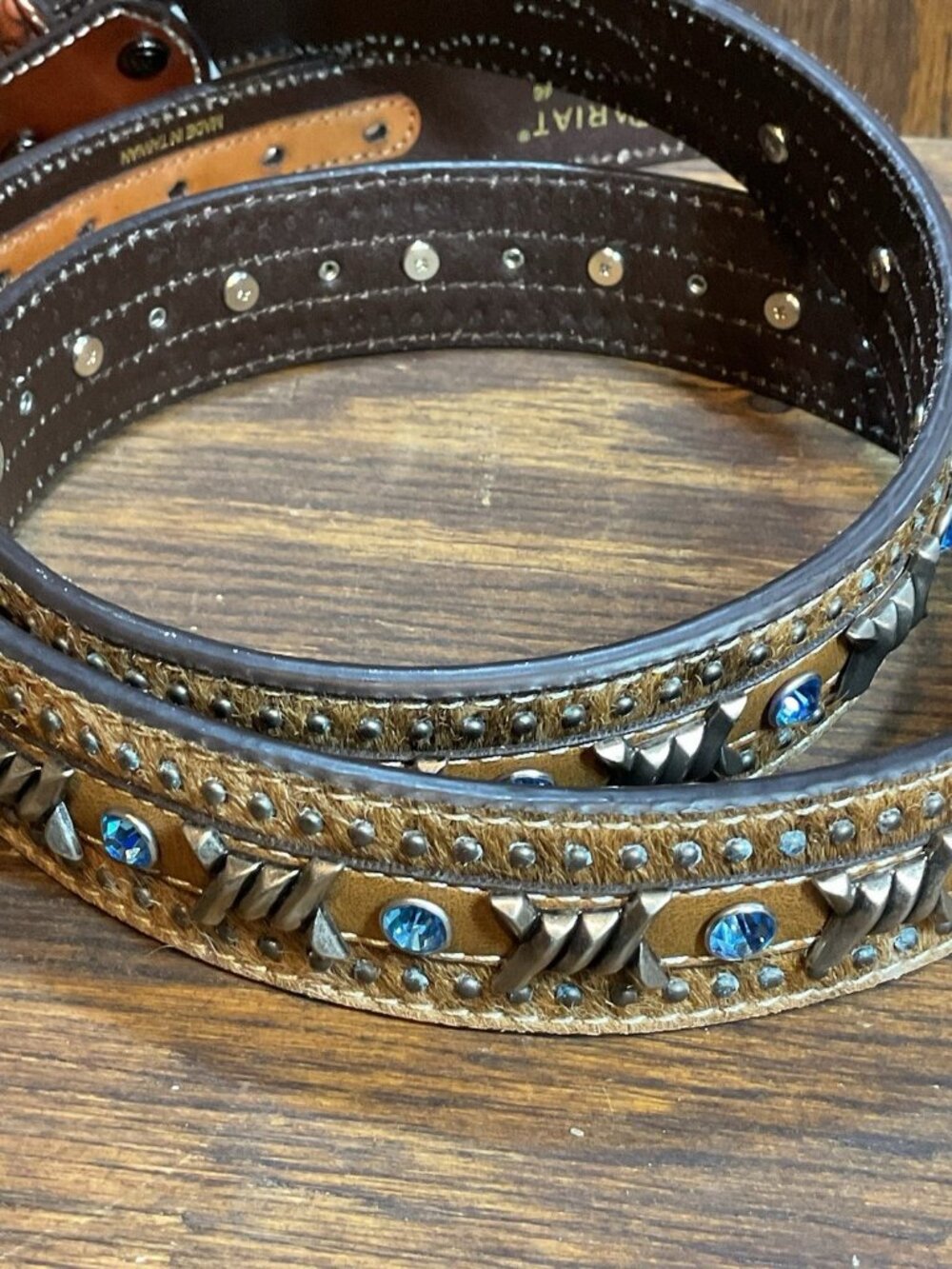 Ariat Men's Western Belt Brown Studded Silver-Tone Buckle Adjustable Size 46 - Picture 10 of 13